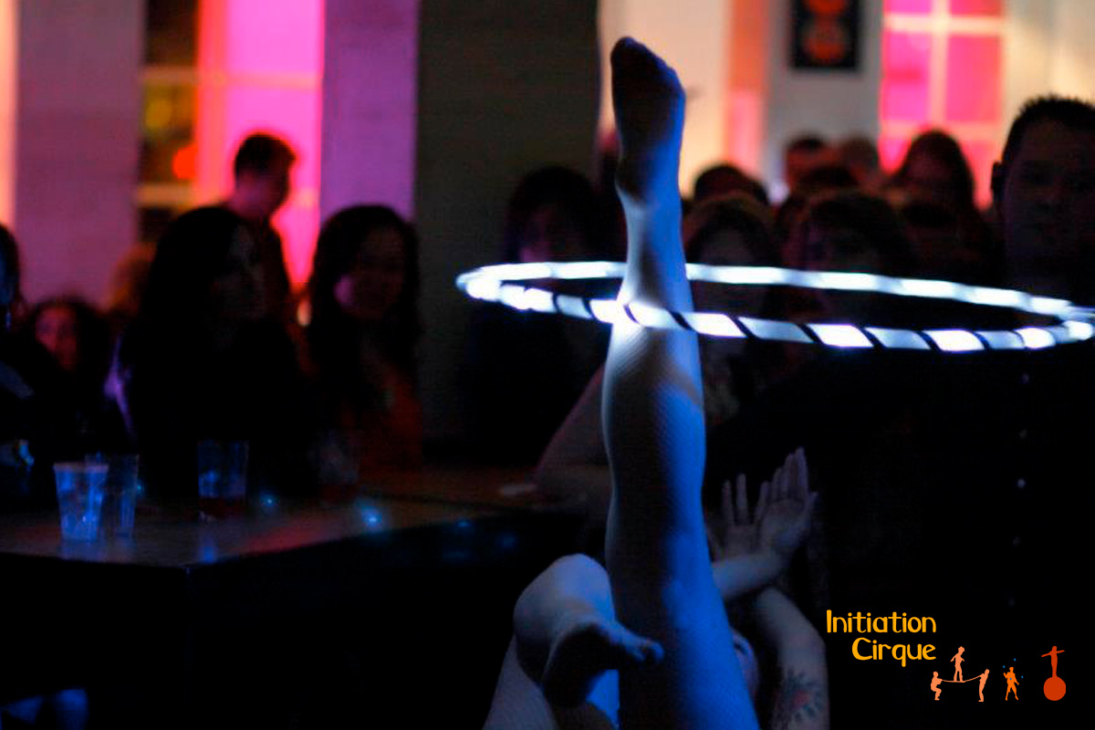 Spectacle Hula Hoop Lumineux (2)