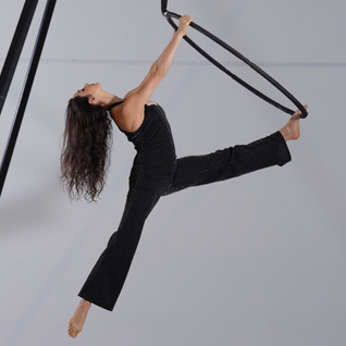 Spectacles de cerceau aérien