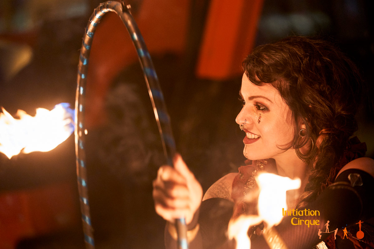 animation-hula-hoop-feu