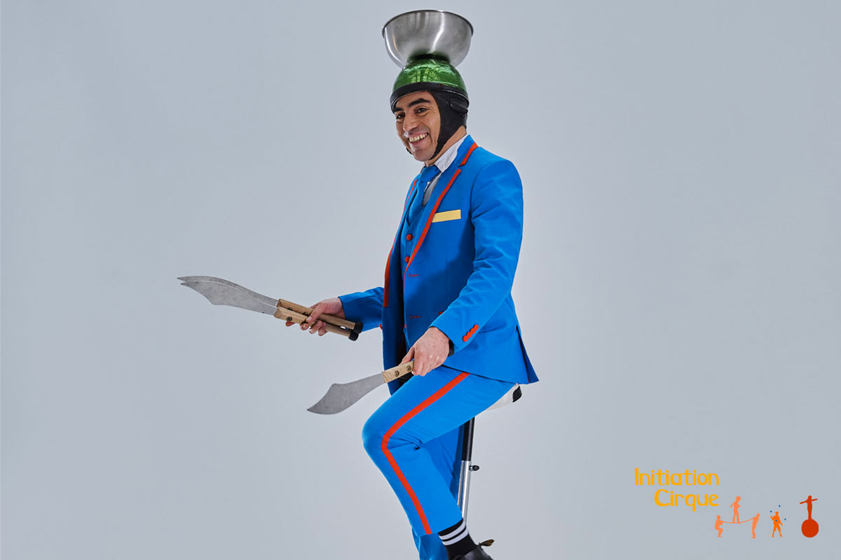 Spectacle-monocycle-2