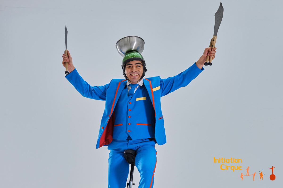 Spectacle-monocycle-4