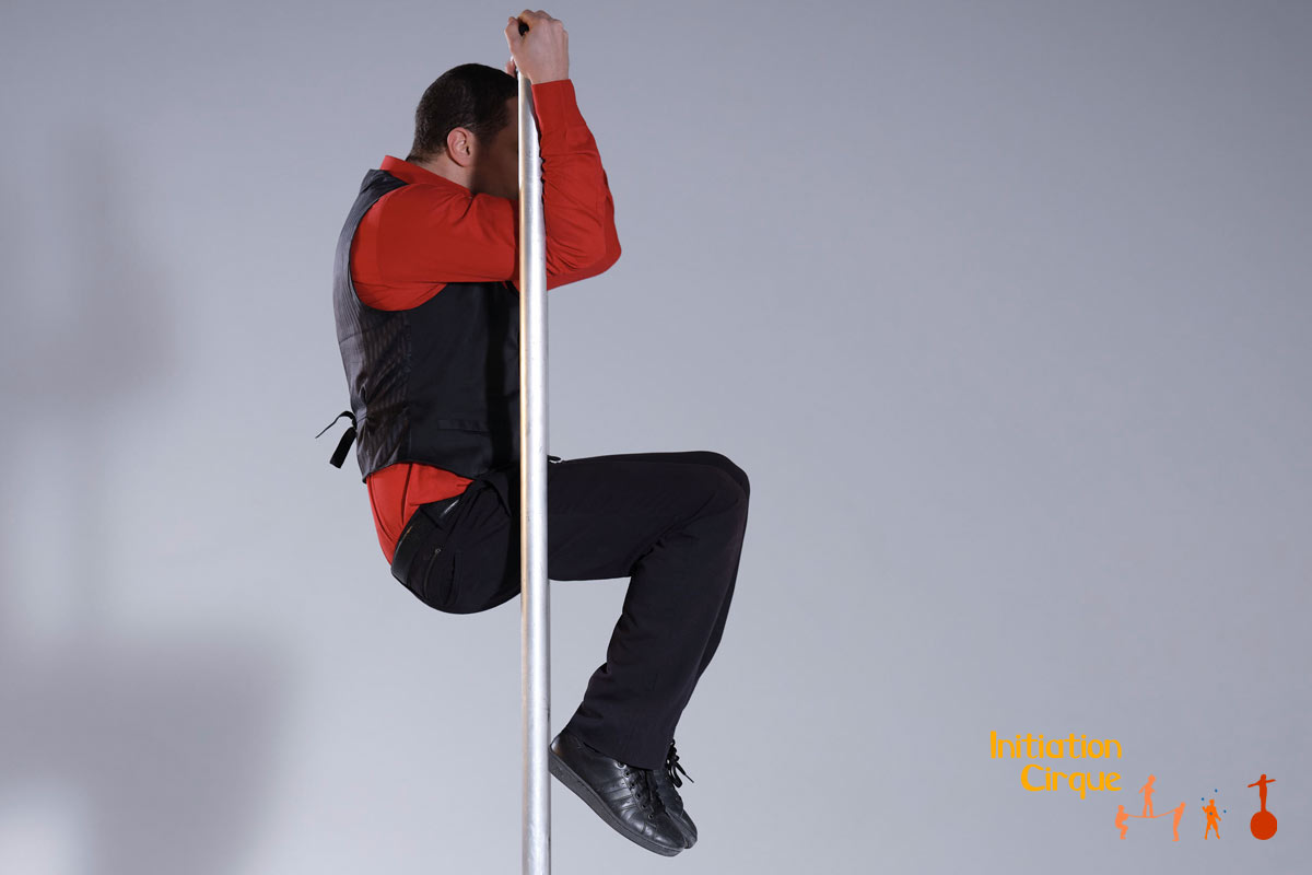 spectacle-echelle-acrobatique-5